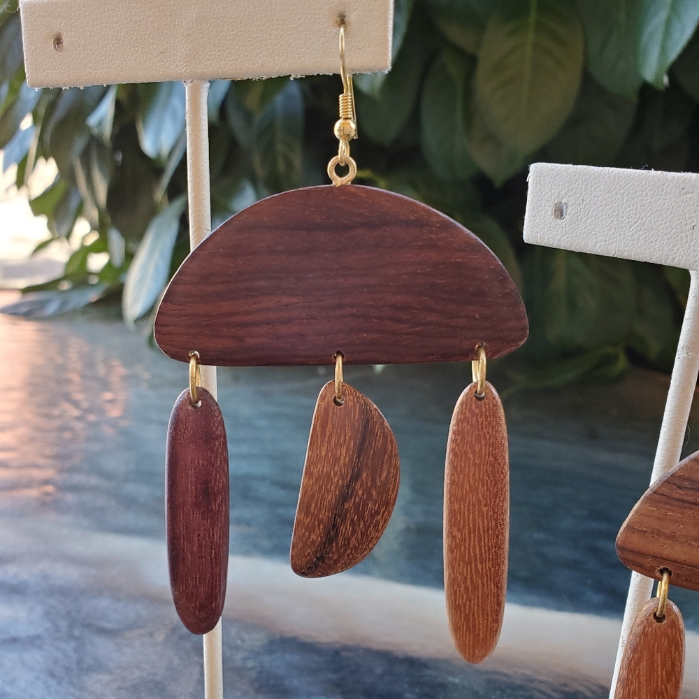 🍁HP🍁EUC HANDMADE WOODEN EARRINGS - Picture 6 of 6